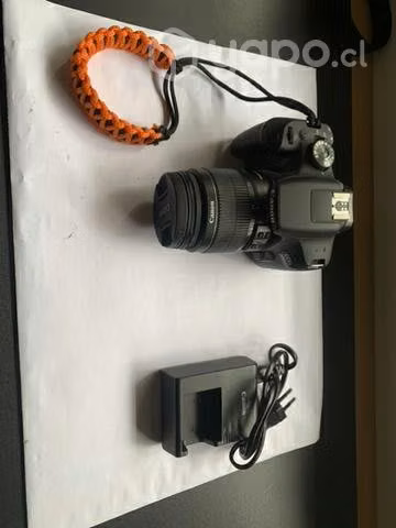Camara Canon EOS 2000D, lente 18-55mm como nueva - Imagen 3