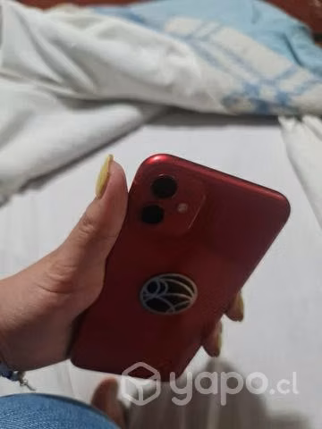 IPhone 11 rojo - Imagen 6