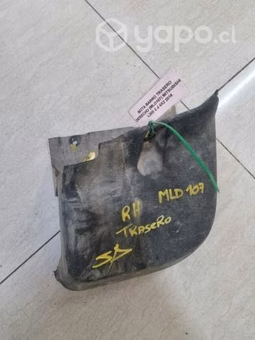 Bota Barro Tras Der (MLD107) Mitsubishi L200 2019