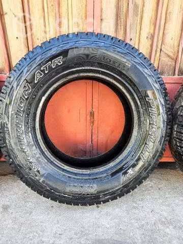 Neumáticos Pirelli scorpion atr 215/75 r15