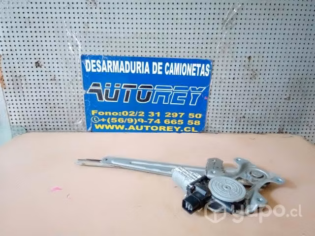 Cremallera alza vidrio puerta tras izq Chv Nw Dmax