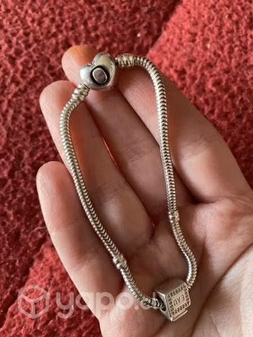 Pandora pulsera
