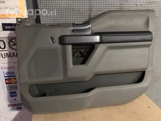 Tapiz puerta delantera derecha Ford F150 2018
