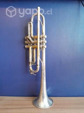 Trompeta king liberty 1936 . bb y c