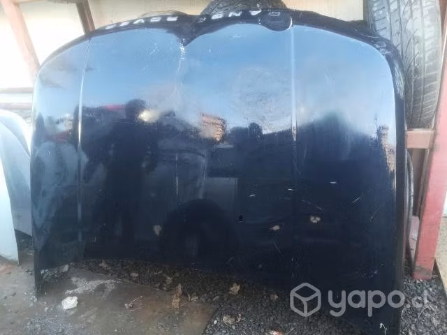 Capot range rover
