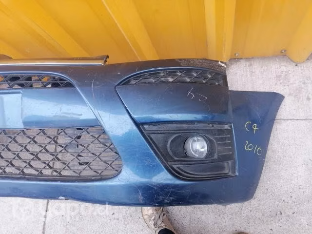 Parchoque citroen C4 2010