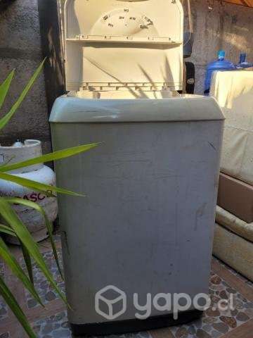 Lavadora marca Whirlpool de 6.5 kg,  conversable - Imagen 4