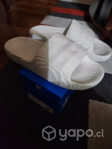 Adidas adilette 22