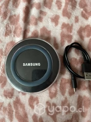 Samsung S21 5g. 128gb mas cargador inalámbrico