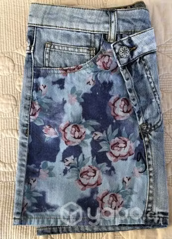 Mini falda Desigual talla 28