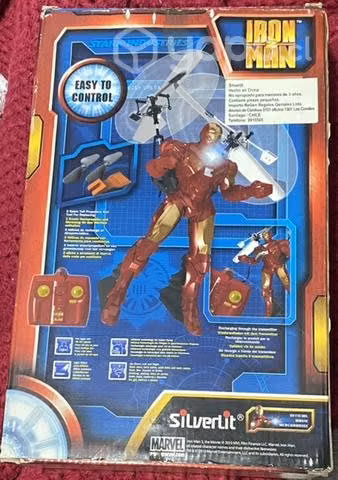 Iron man volador