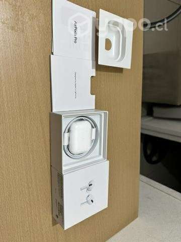 Audífonos AirPods - Imagen 2