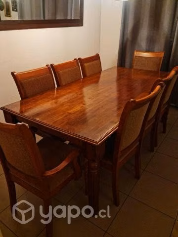 Comedor gabriela 6 sillas 2 sitiales