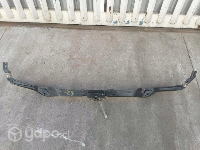 Frontal superior citroen C4 con chapa