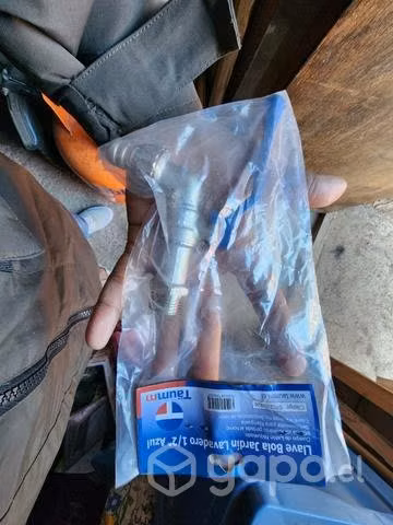 Llave de 1/2 jardín nuevas - Imagen 2