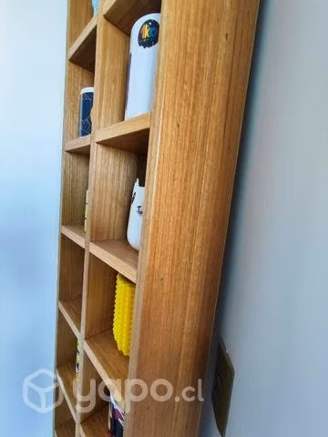 Mueble de madera