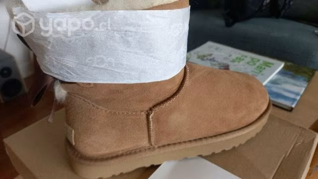 Bota UGG Bailey Bow Nueva TALLA 38 - Imagen 2