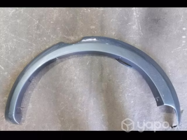Moldura Trasera Derecha Mitsubishi L200