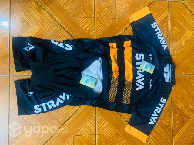 Conjunto Strava Talla XL NUEVO - Imagen 3
