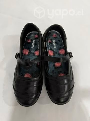 Zapato Escolar Mafalda De Cuero Marca Teener N*39 - Imagen 4
