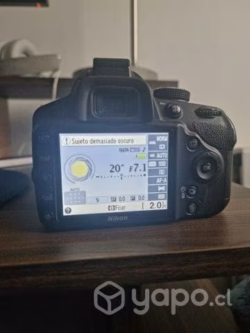 Nikon D3200 usada