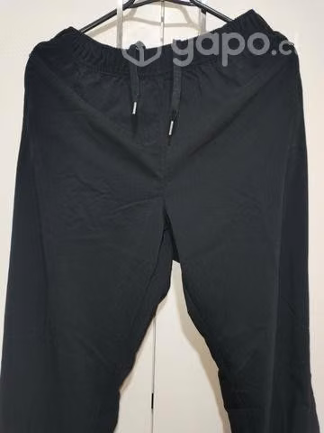 Pantalón de buzo