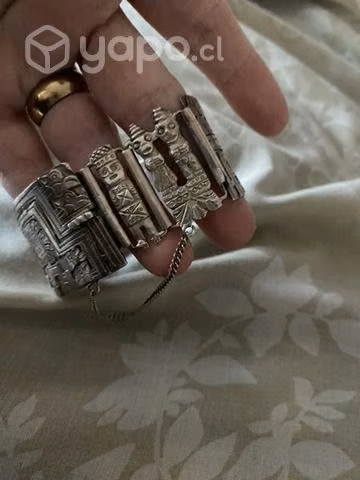 Pulsera antigua