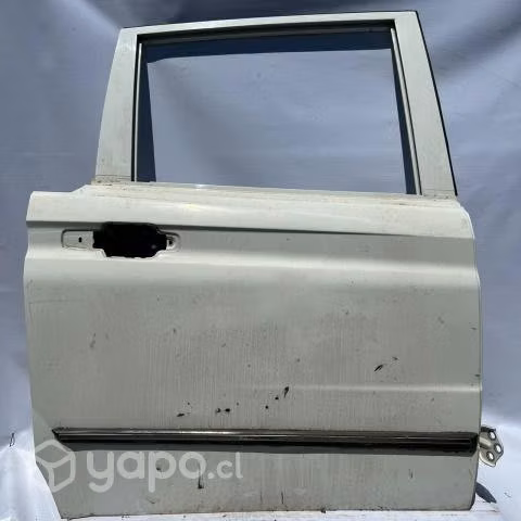 Puerta Trasera derecha Ssangyong Actyon 2016