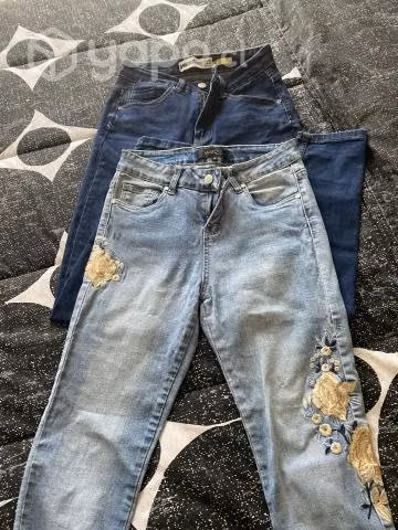 Lote de ropa usada en perfecto estado