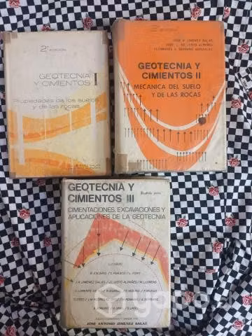 Libros de Geotecnia y Cimientos