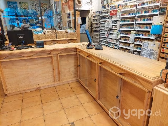 Mueble de pino