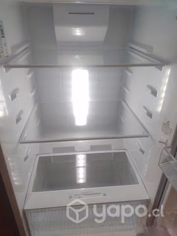 Refrigerador libero