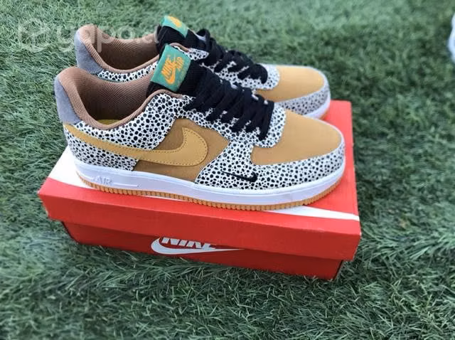 Nike air forcé one talla 43 - Imagen 4