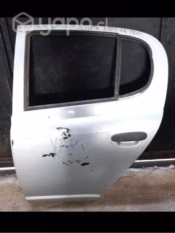 Puerta Trasera Izquierda Toyota Yaris