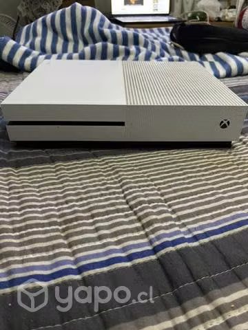 Xbox one s 1tb 3 meses de uso