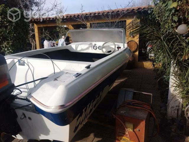 Omega 4.6 2004 mariner 40hp excelente