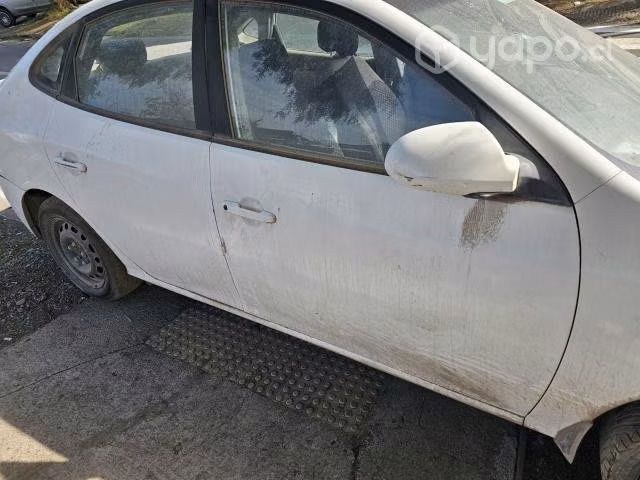 Puerta hyundai elantra 2010