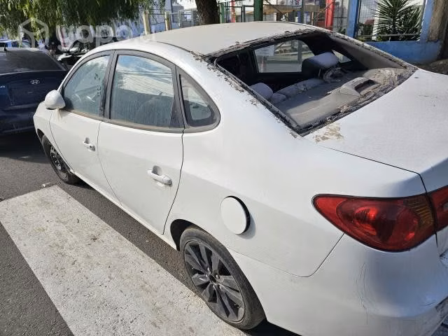 Puerta hyundai elantra 2010 - Imagen 2