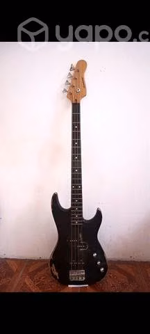Guitarra schester, bajo academy y amplificador - Imagen 4