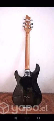 Guitarra schester, bajo academy y amplificador