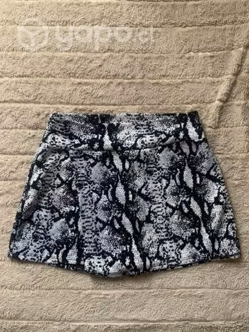 Lote de ropa (8 prendas)