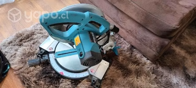 Ingleteadora makita 10"