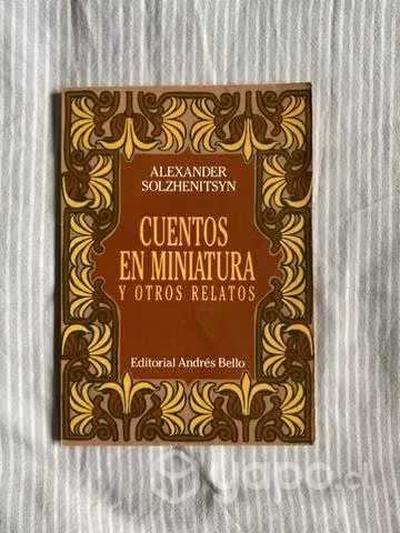 Cuentos en miniatura y otros relatos