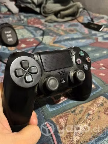 Ps4 slim 1tb 5 juegos+disco externo 500gb+base car