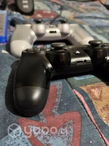 Ps4 slim 1tb 5 juegos+disco externo 500gb+base car