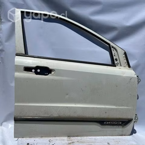 Puerta Derecha delantera Ssangyong Actyon 2016