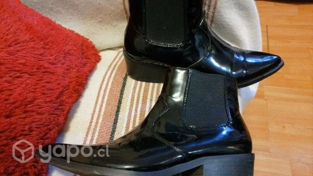 Botines cómodos y prácticos número 38