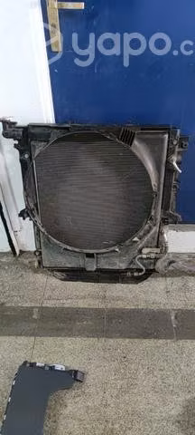 Embudo radiador Mitsubishi Montero SPORT