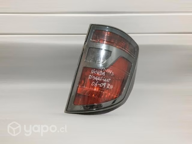 Foco trasero rh honda redgeline 2006 2009