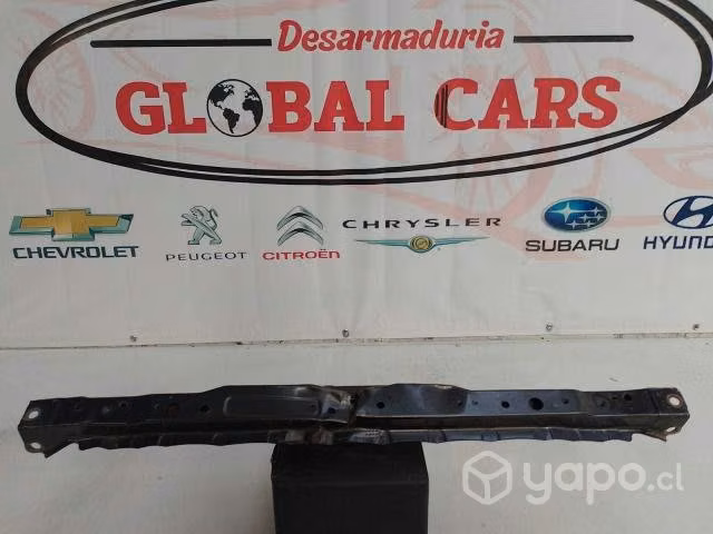 Marco frontal superior Toyota rav4